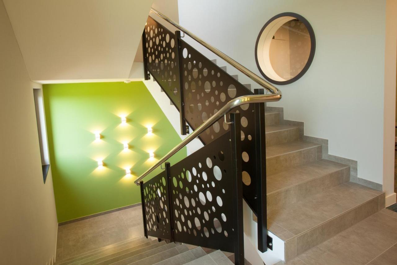 Hotel Etna Gracanica  ภายนอก รูปภาพ