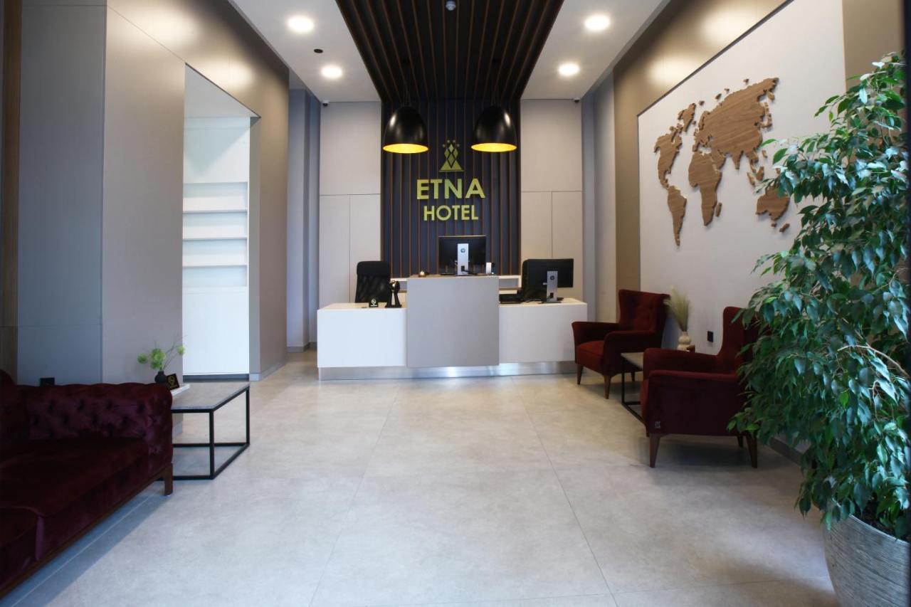 Hotel Etna Gracanica  ภายนอก รูปภาพ