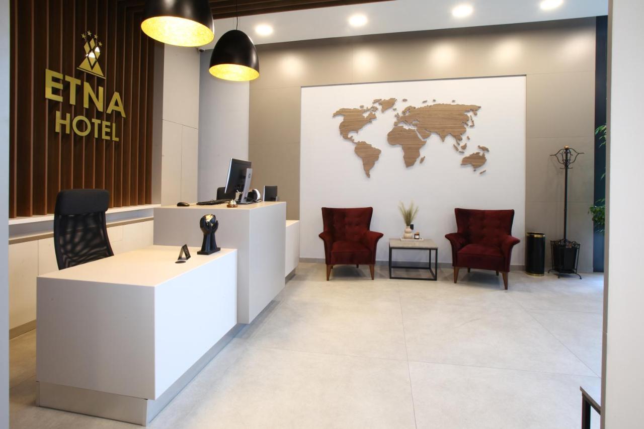 Hotel Etna Gracanica  ภายนอก รูปภาพ
